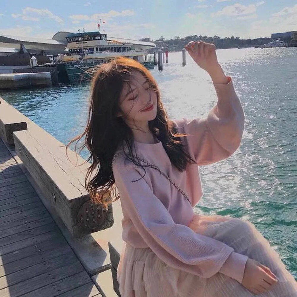 女猫